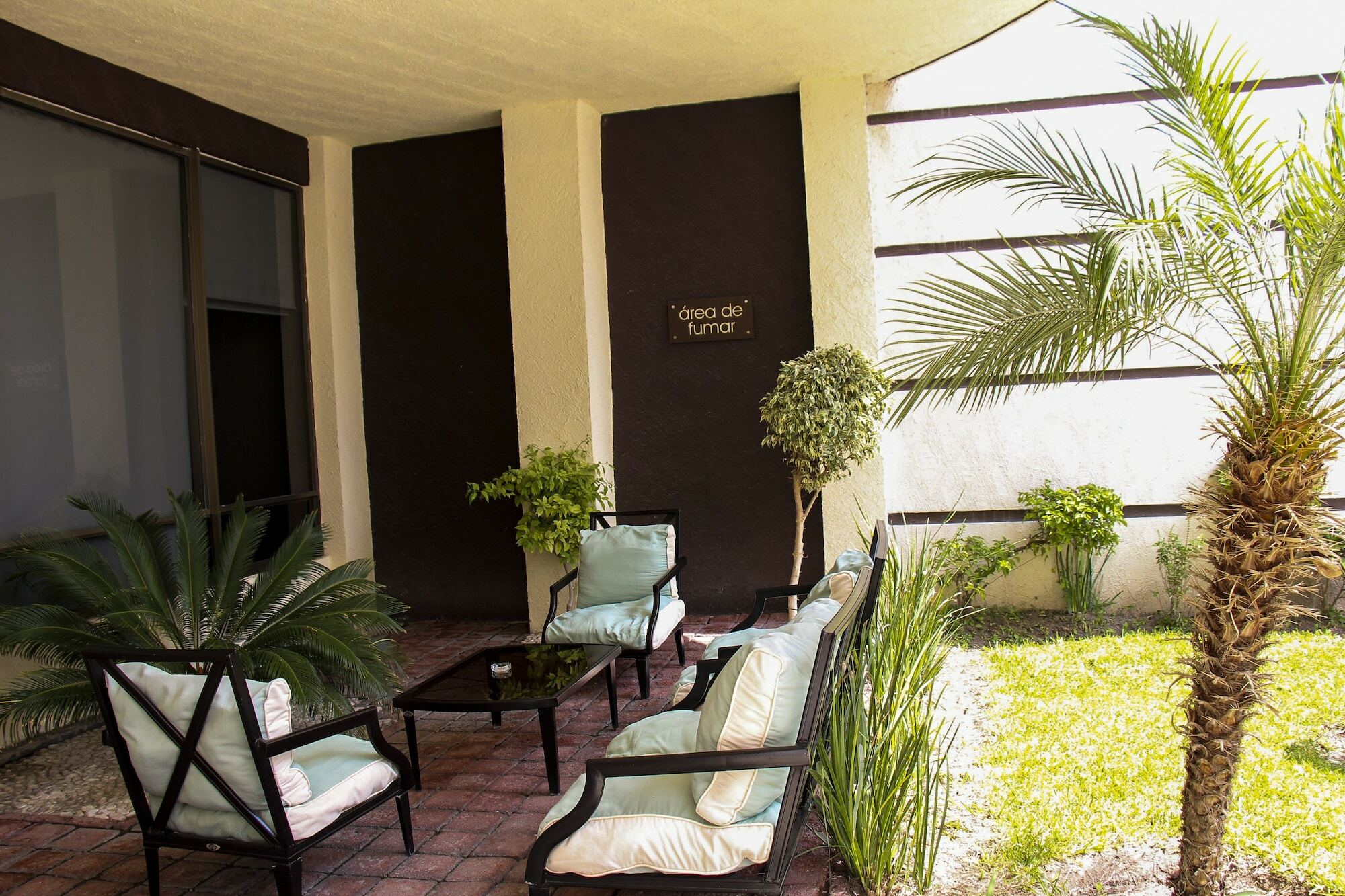 Hotel Soleil Business Class Celaya Exterior foto